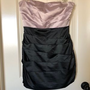 Forever 21 Juniors Medium mini strapless dress